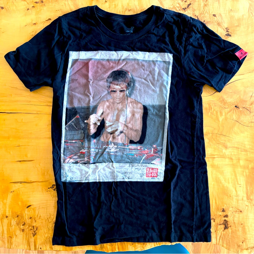 Bruce Lee DJ Shirt
